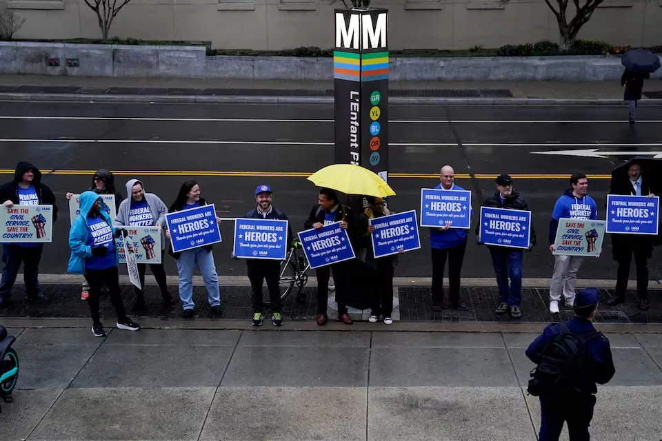 Trump wins union negotiation case, US federal agency reform may accelerate